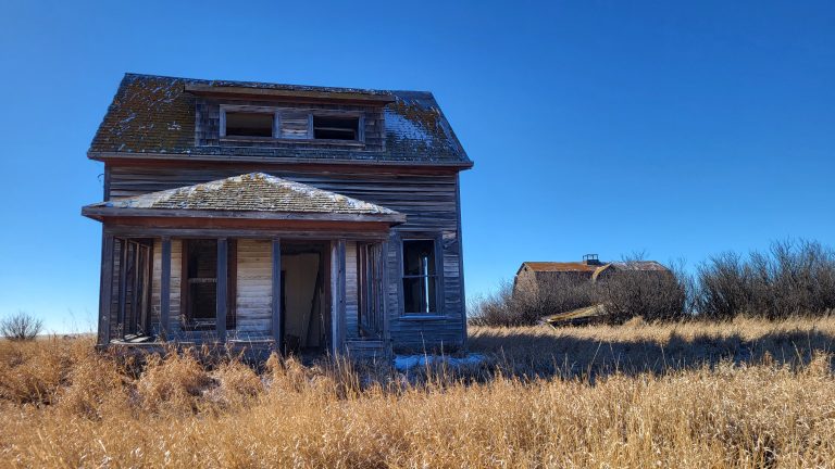house and barn