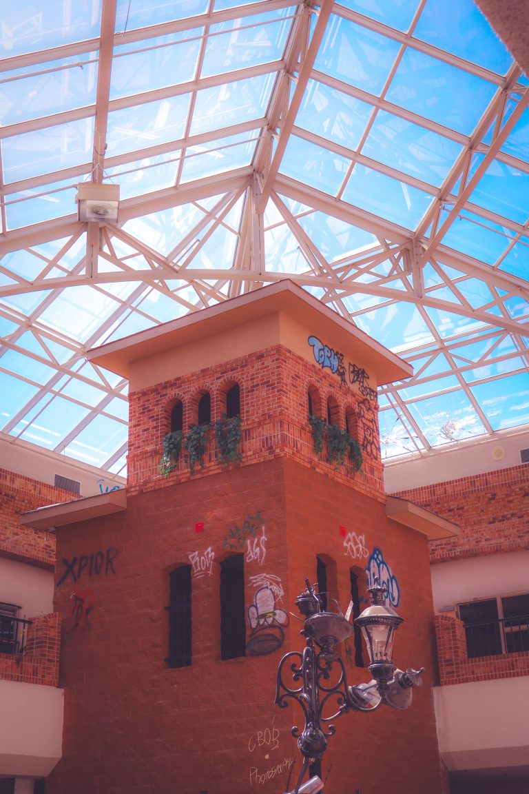 Mega Church/Beu Monde Mall