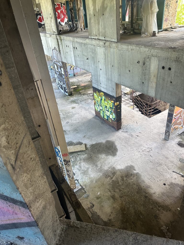 massive university hospital construction