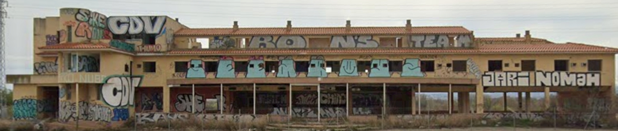 Motel abandonado
