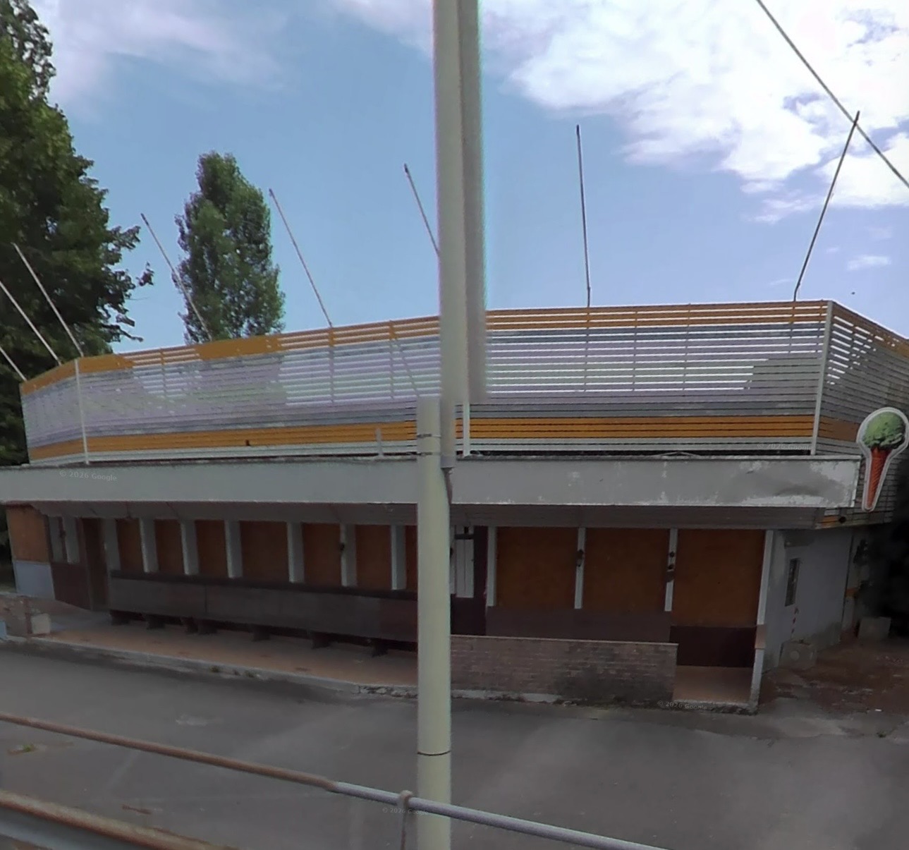 Gelateria abbandonata