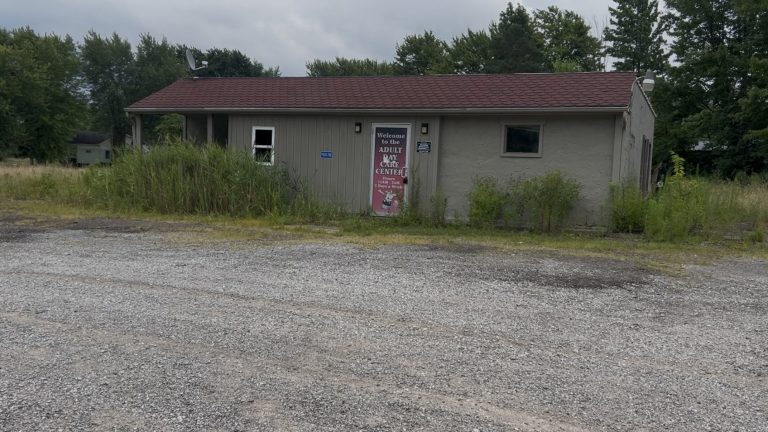 Adult Daycare Center (Bar)